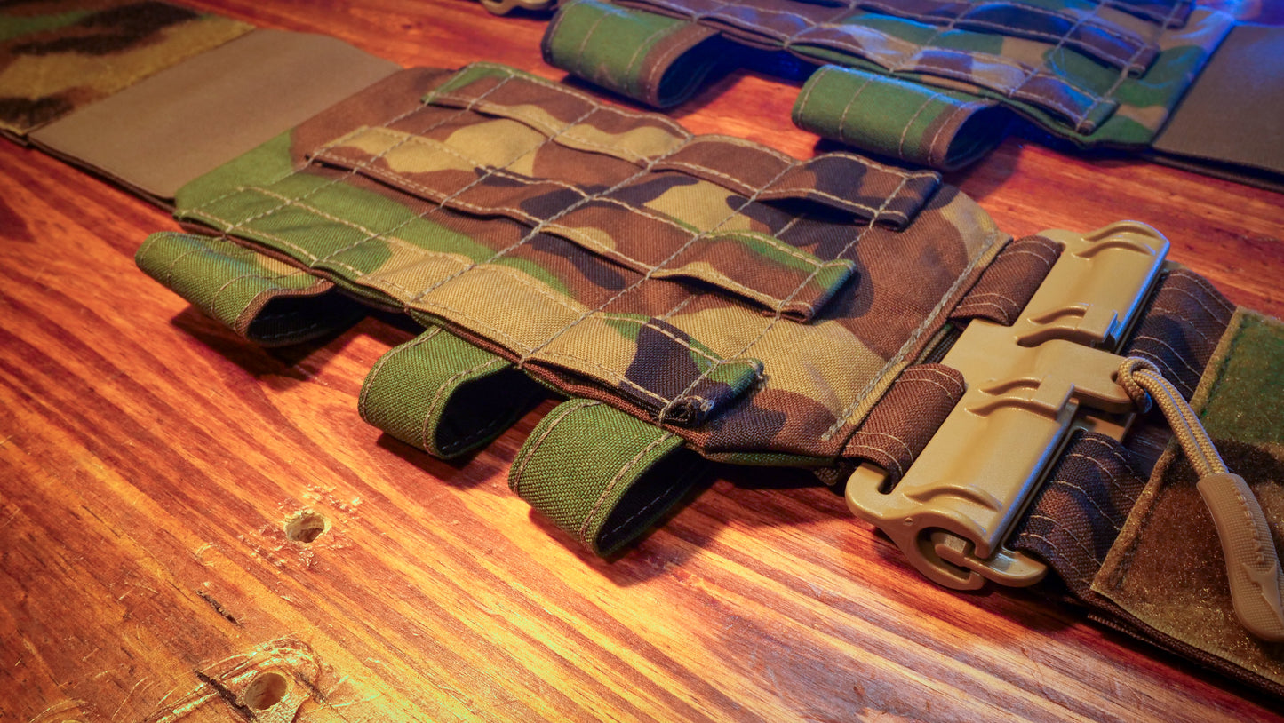 The SAUL Cummerbund Set
