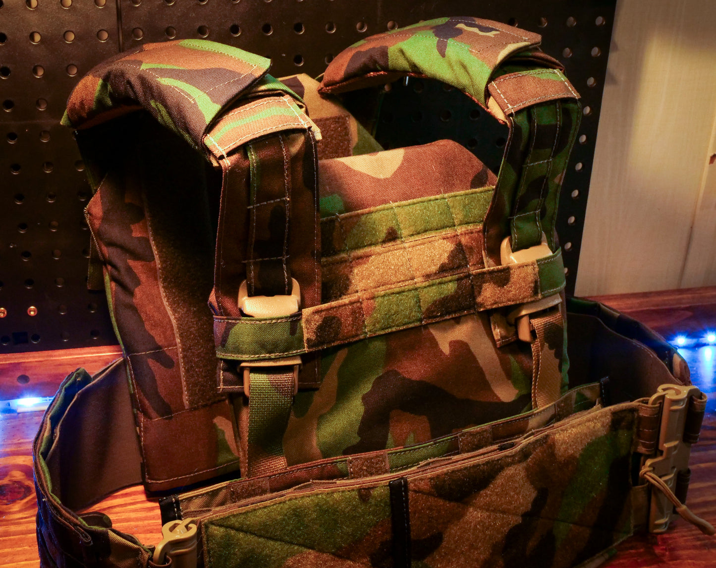 The Isaiah Shoulder Pad Set