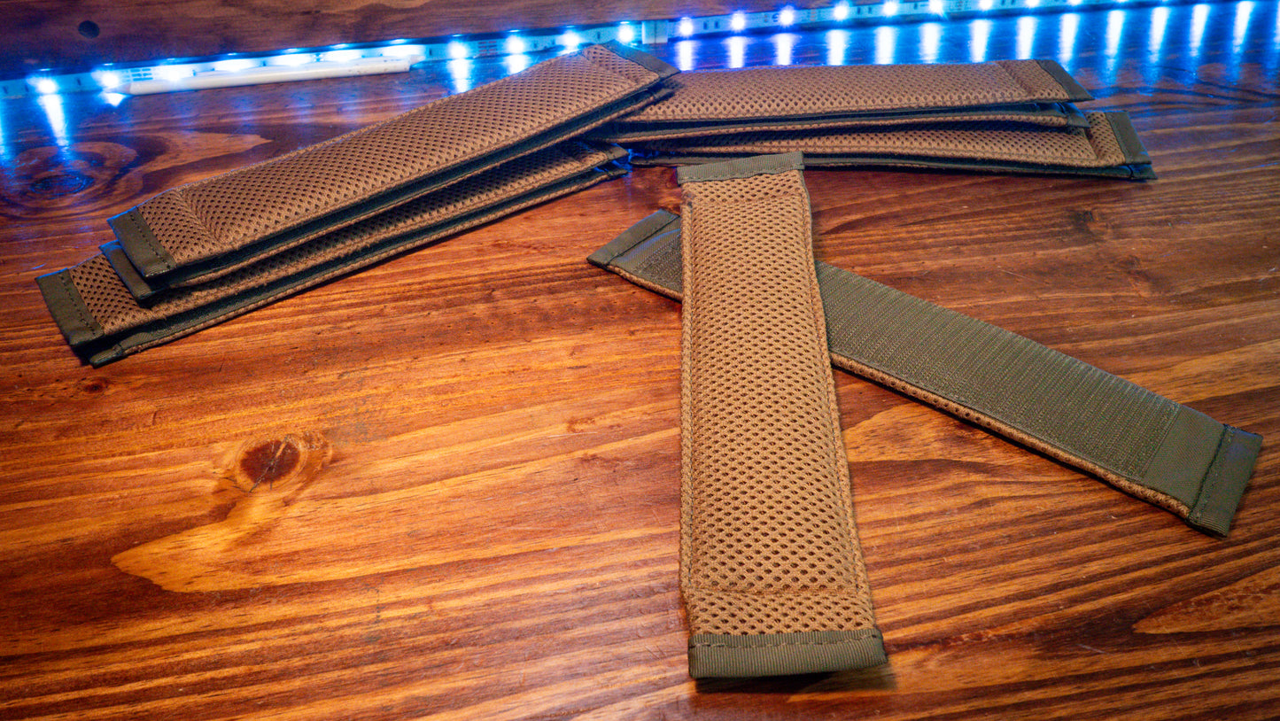 The Isaiah Plate Pad Set