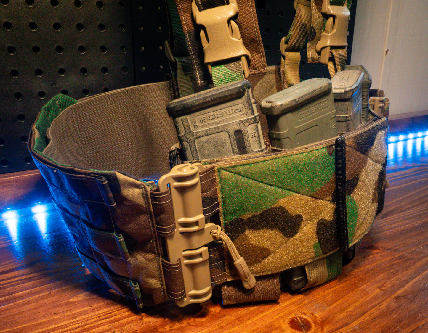 SAUL (Scalable Adaptable Utility Loadout) Chest Rig System