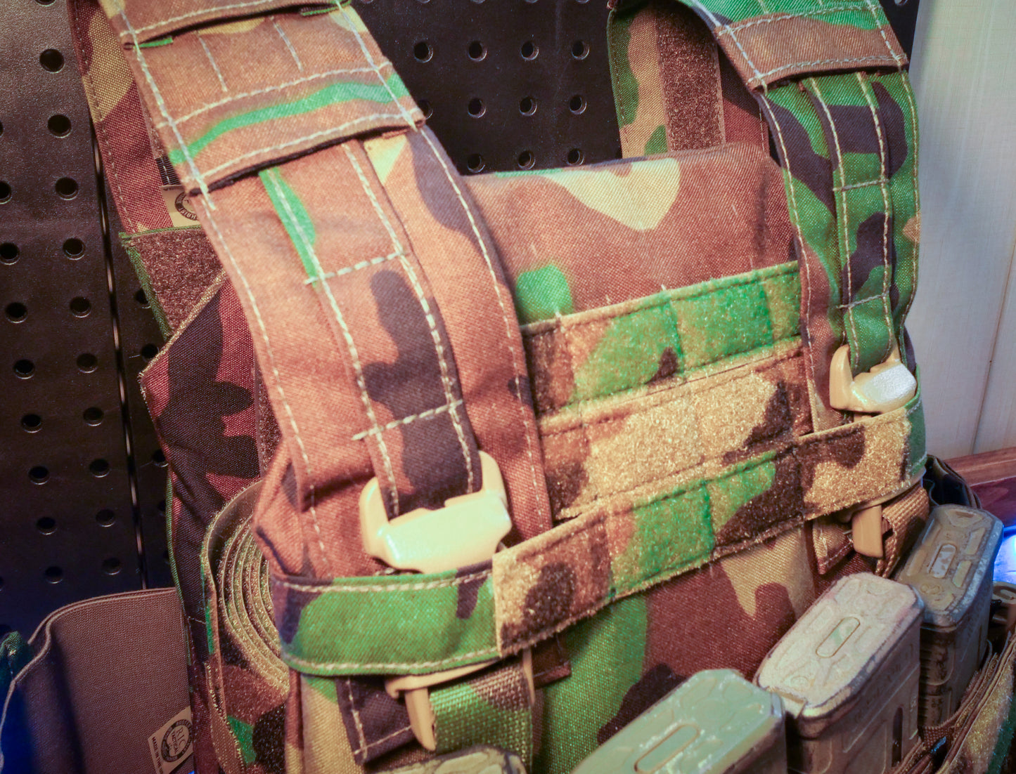 SAUL (Scalable Adaptable Utility Loadout) Armored Edition